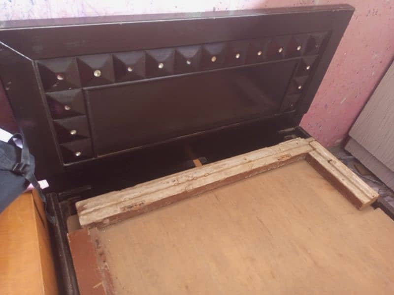 4x6 ft Laminated Wooden Bed with Storage (No Mattress) for Sale 6