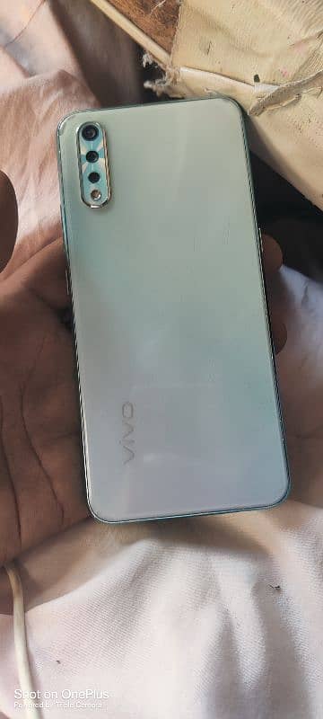 vivo S1 4GB ram 128 GB rom good mobile 0