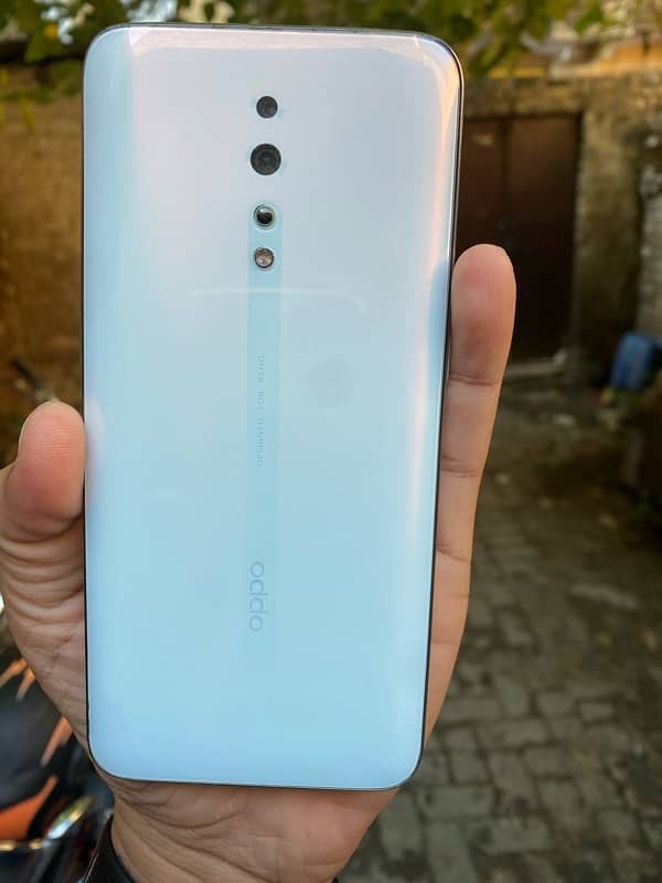 Oppo Reno Z 8gb ram 256gb memory 0