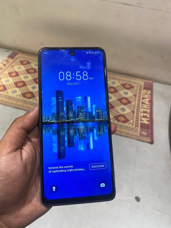 Infinix Hot 30. .  8/128 3