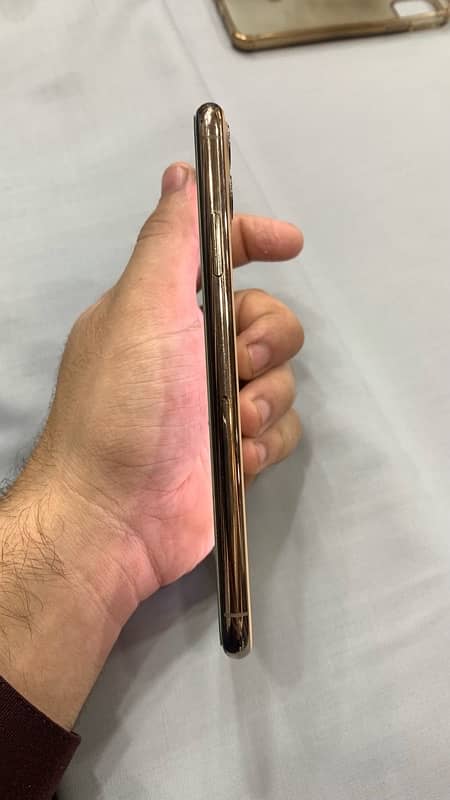 iphone 11 pro max non pta 4