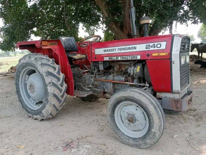 Massey 240 2