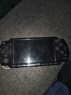 broken PSP 2000 For sale