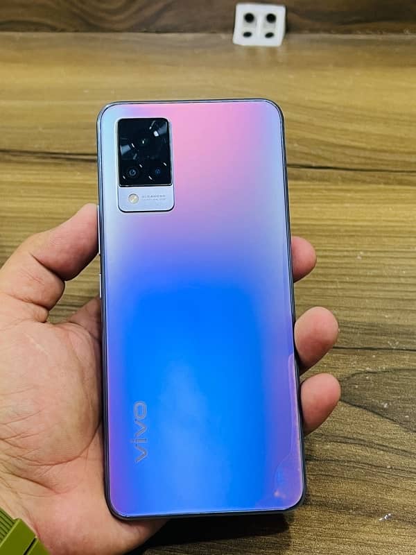 vivo v21 full box 8gb ram 128gb rom 0