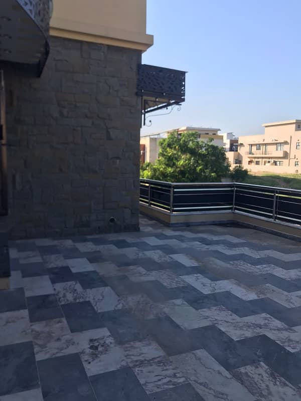 Beautiful House Portion Available For Rent in Dha-2 4