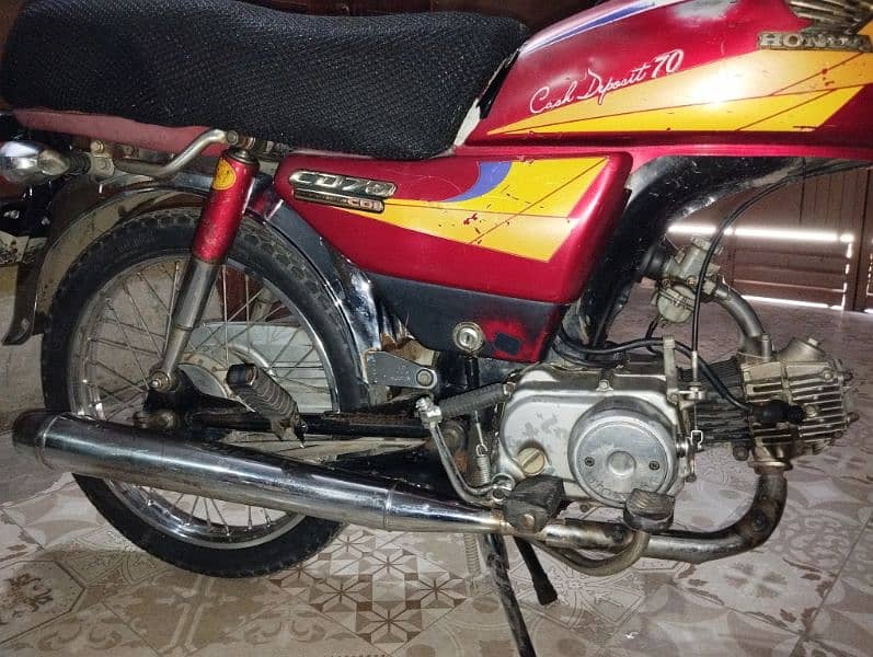 Classic CD 70 Bike in Genuine condition 2