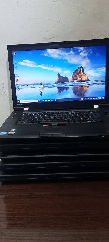 laptop in quantity Lenovo think Pad L520 4 GB ram 250 hard disk 1