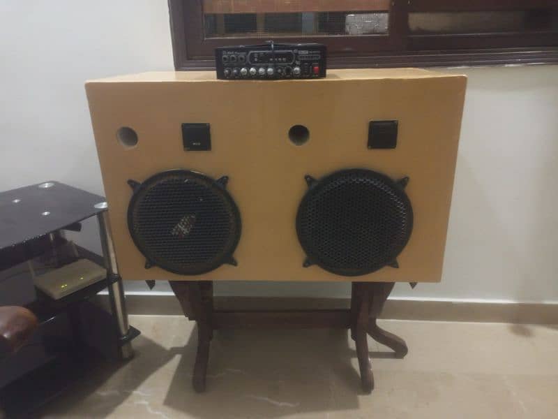 Speakers 0