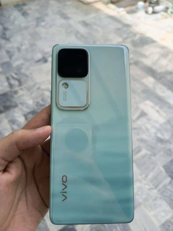 Vivo V30 5g For Sale 0