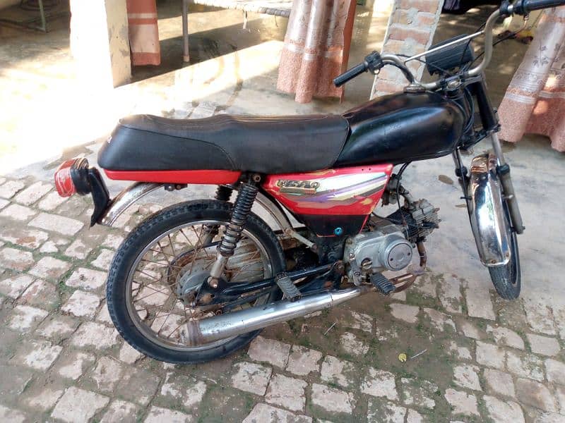 Rode Prince 70cc bick for sell 5