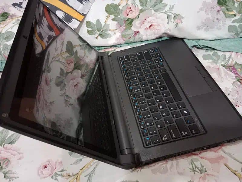 Dell Latitude 3340 Laptop | 8 GB | 128 SSD | i5 4th Generation 4