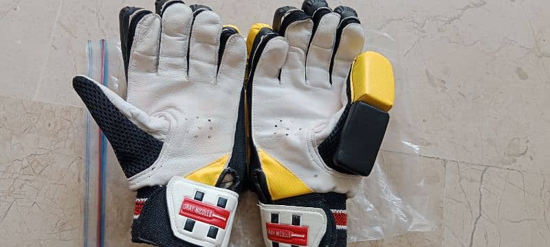 cricket batting gloves brand new Good quality 1