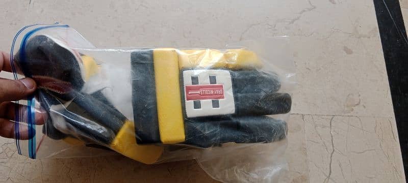 cricket batting gloves brand new Good quality 2