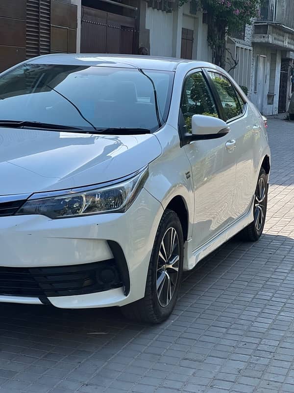 Toyota Corolla Altis 2018 5