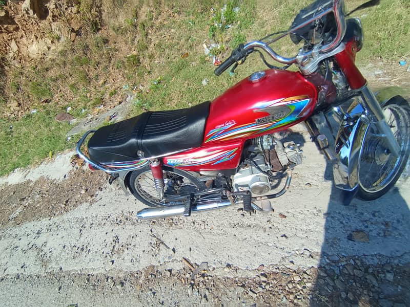 united bike excellent conditions urgent for sale paso ki zaroorat hai 7