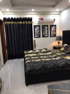 A Beautiful 1 Bed Room Luxury Apartments For Rent On Daily & Monthly Bases Bahria Town Lahore(1&2 Bed Room)