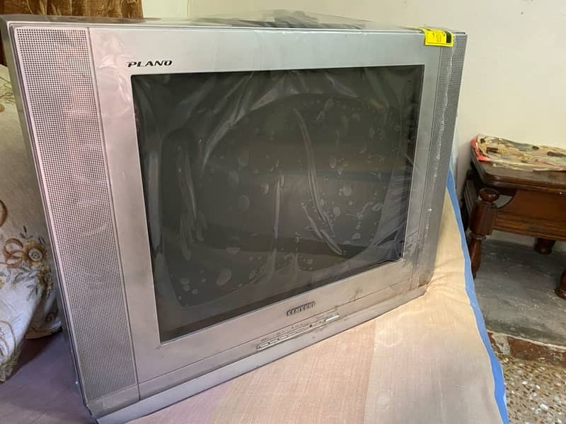 Samsung old color TV for sale in good condition 5