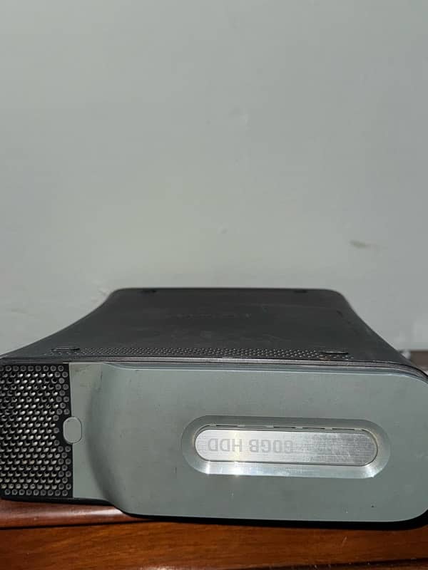 Xbox 360 with kinect device 12