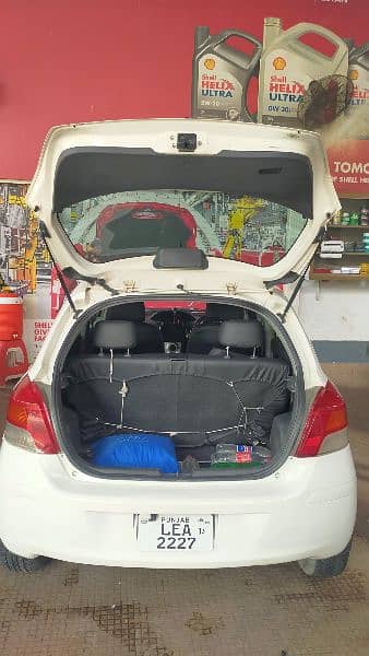 Toyota Vitz 2013 6