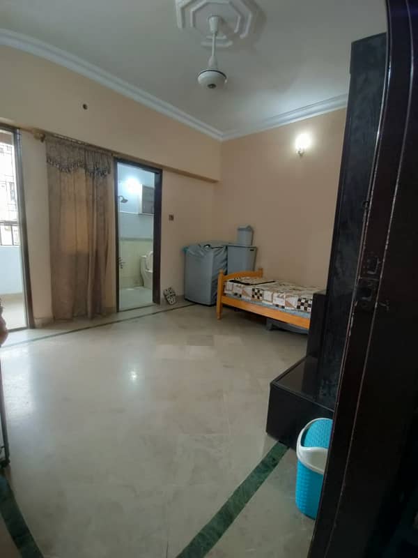 3 BED DD FLAT FOR SALE IN GULSHAN E IQBAL BLOCK 13D2 5