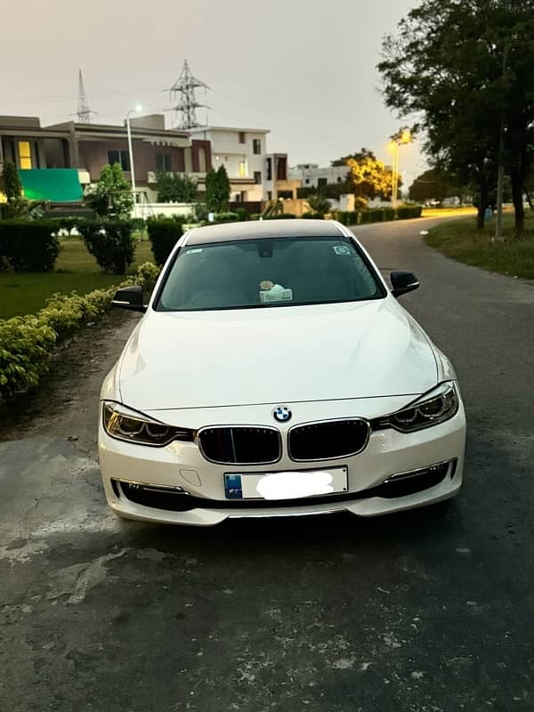 BMW 3 Series 2013 1