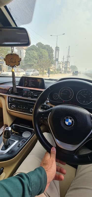 BMW 3 Series 2013 15