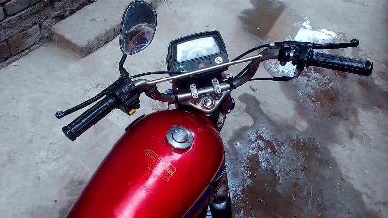 original atlas jepnes Honda 70 all genuine bike hai koe kam nh hona 2