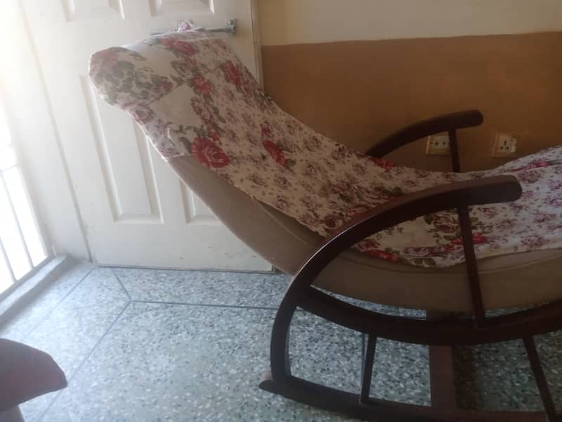 Rocking chair best quality 3