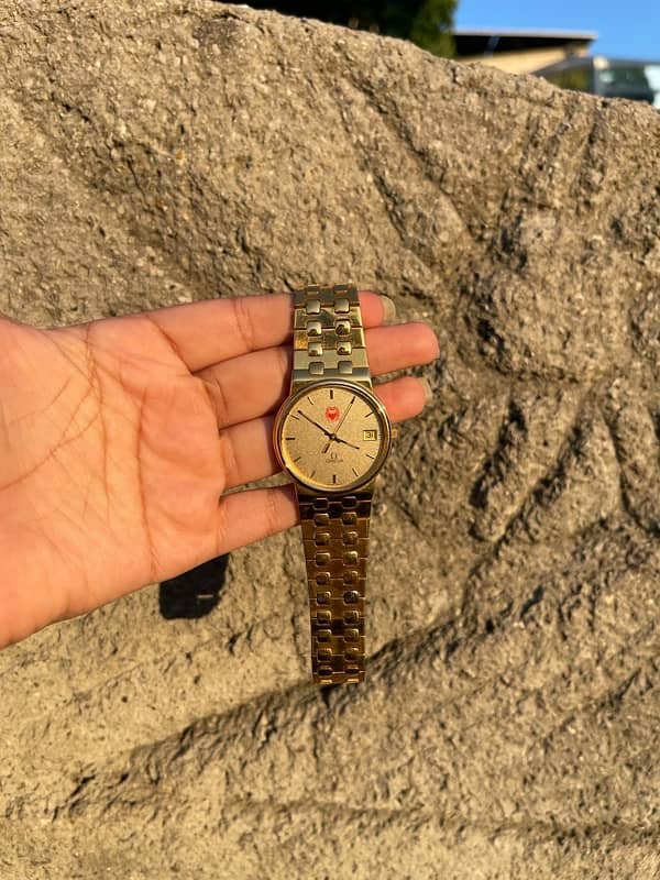 Omega seamaster 1432 Rare bahrain defense addition 3