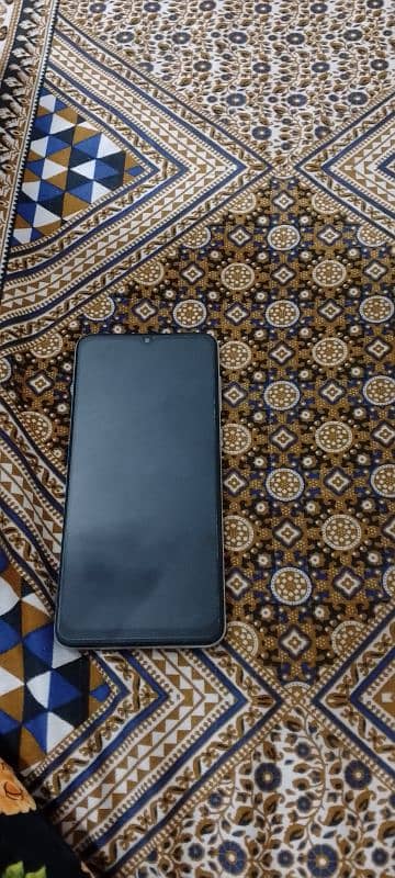 samsung A02 10/10 no box no charger 4