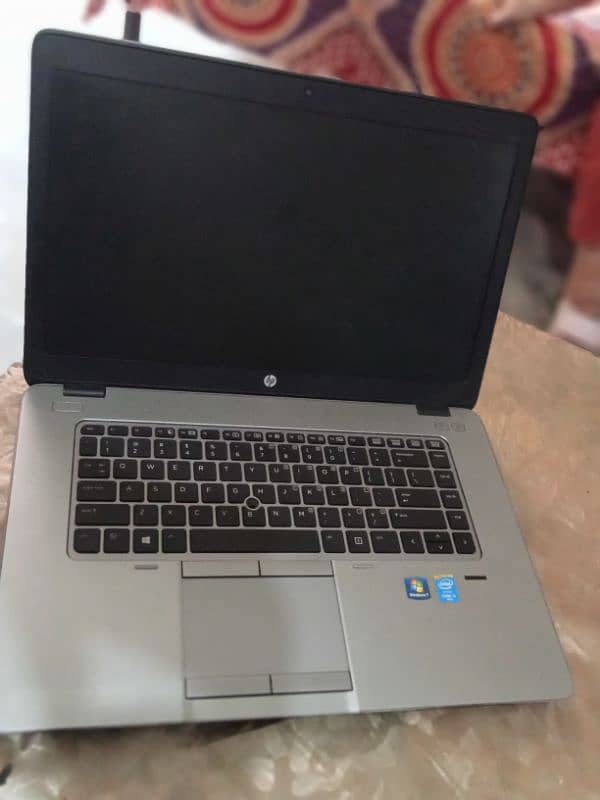 HP laptop i5 6 generation 8 256 SSD  all ok 10 by 10 2