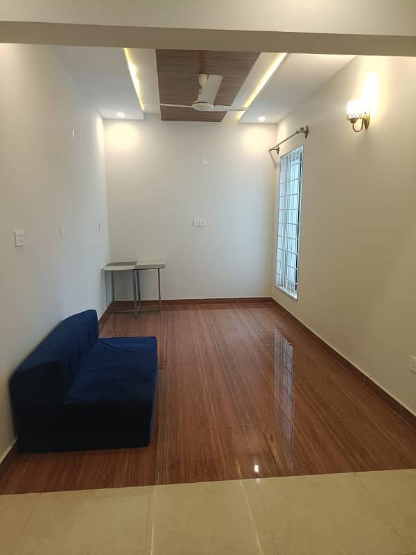 7 Marla portion for Rent in Gulberg Green Islamabad 0