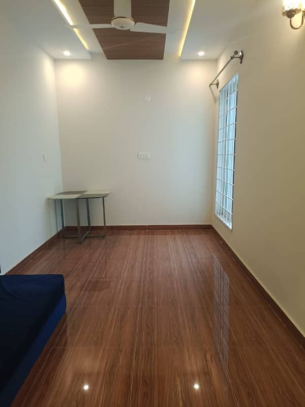 7 Marla portion for Rent in Gulberg Green Islamabad 5