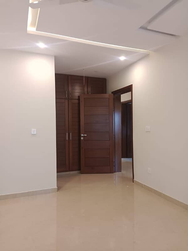 7 Marla portion for Rent in Gulberg Green Islamabad 10