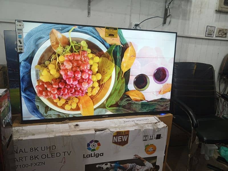 43,,inch Samsung Smart 8k UHD LED TV 3 years warranty O32271915O8 1