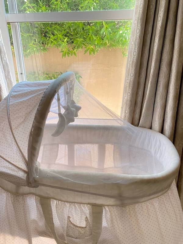 baby cot 3