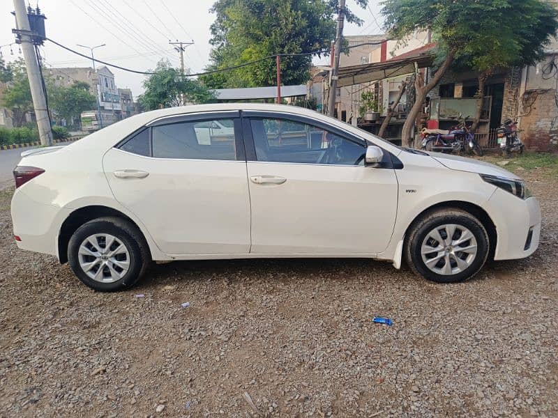 Toyota Corolla GLI 2015 17