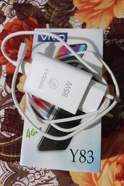 Vivo Y83, Good Condition just home used, urgent sale 4