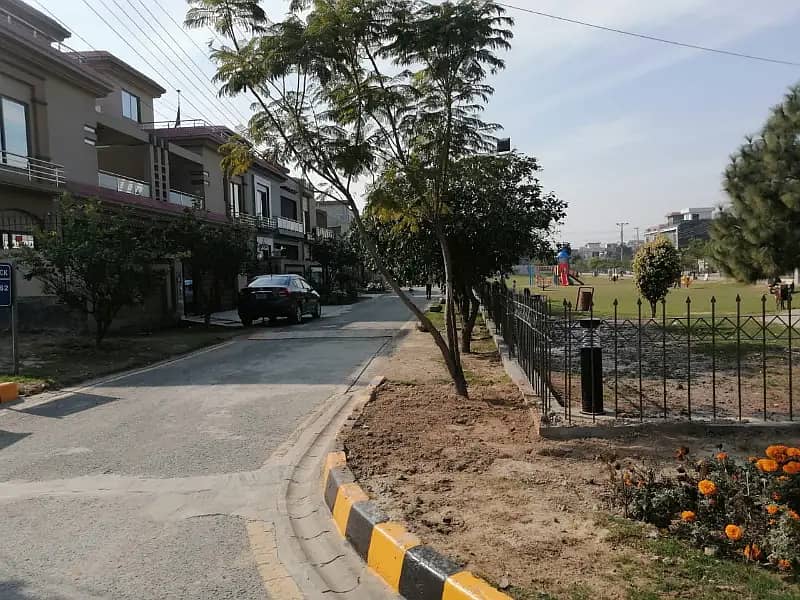 5 Marla Residential Plot Facing Park For Sale in Etihad Town Lahore 11