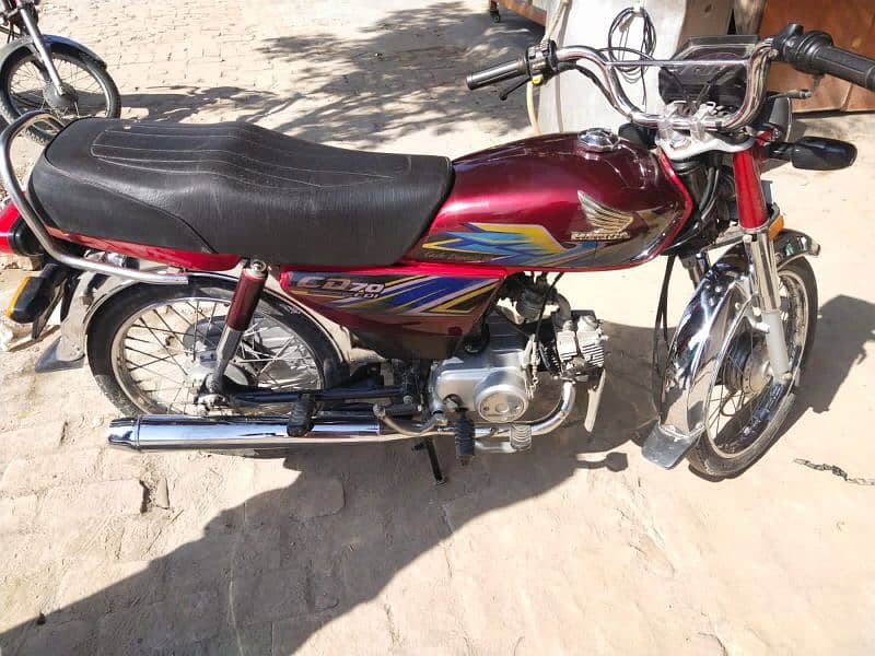 Honda CD 70 model 2021 all Punjab number urgent for sale 1