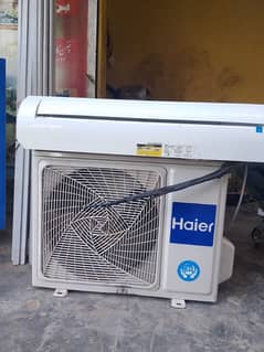 1 ton A/C condition 10/10 phone number 03142061399