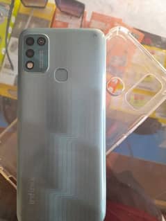 Infinix hot11 play 4/64 full box all ok 9/10 condition