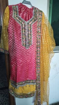 net and jamawar mehndi dress