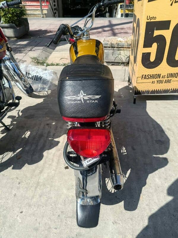 union star bike Islamabad number 3