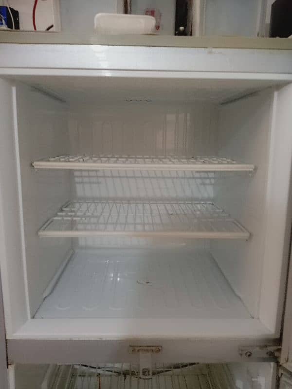 Pel Fridge for Sale Good Condition 6