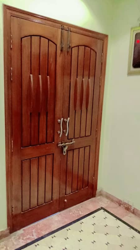 10 Marla Used House Vip Location Double Storey Available For Sale In Johertown Lahore By Fast Property Services With Real Orignal Property Pics 6