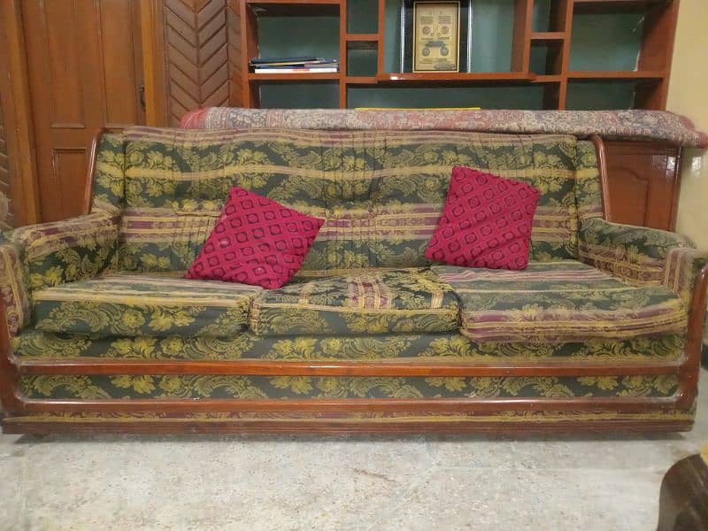 3 seater sofa for sale. 0