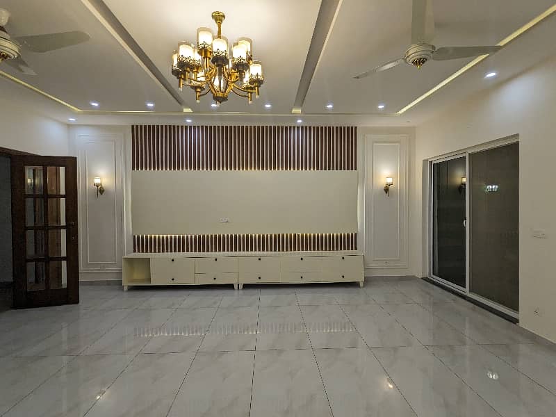 BRAND NEW VIP 1 KANAL Double Storey Double Unit Modern Stylish With Latest Accommodation Sami Commercial House Available For Sale In Main Boulevard Joher Town Lahore By Fast Property Services Lahore 35