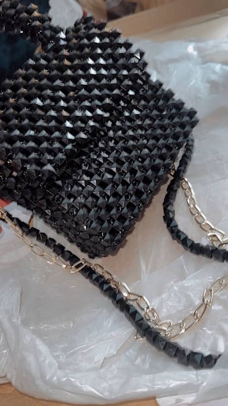 HAND MADE PEARL BAG 2