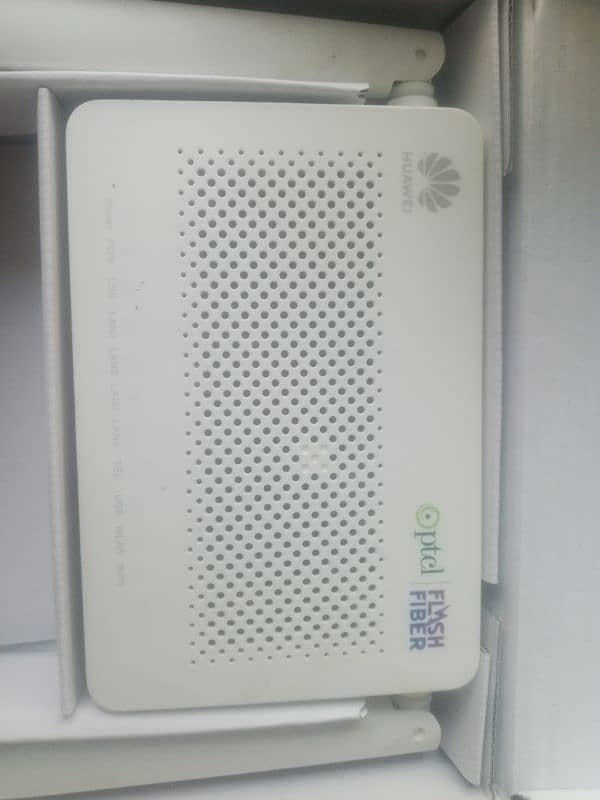 PTCL FLASH FIBER MODEM 1